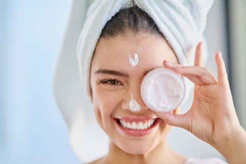 Basic Facial Care: Cleansing and Exfoliating Tips for Healthy, Radiant Skin